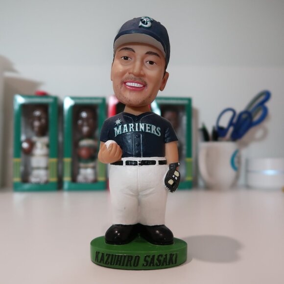 Kazuhiro Sasaki2001 Hand Painted Bobble Head Seattle Mariners MLB NO BOX - Picture 1 of 11